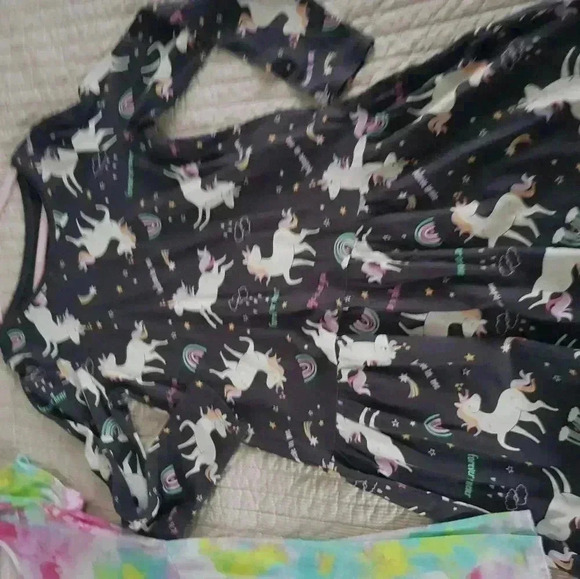 5 dresses + sweater size 7/8 - Picture 10 of 14